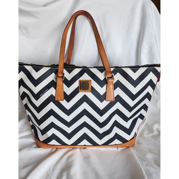 Dooney and Bourke Black & White Chevron Stripe Maxine Tote Large With Tan Straps - Picture 1 of 16